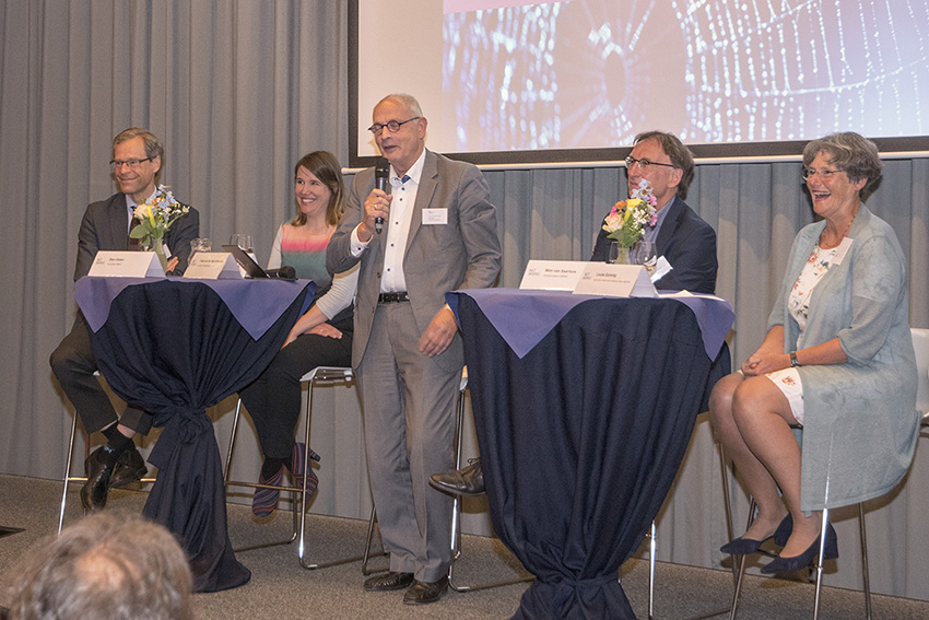 Panel discussion during Public Event. Photo credits: Eric Daams